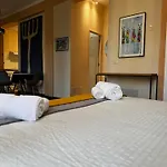 Centro Y Moderno Cruz Capital 아파트
